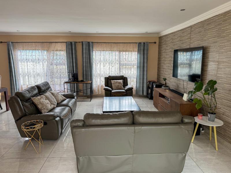 3 Bedroom Property for Sale in Ennerdale Gauteng