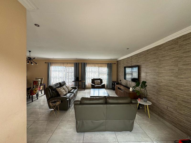 3 Bedroom Property for Sale in Ennerdale Gauteng