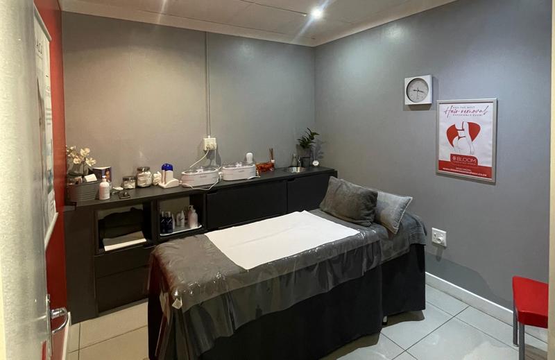 Commercial Property for Sale in Northcliff Gauteng