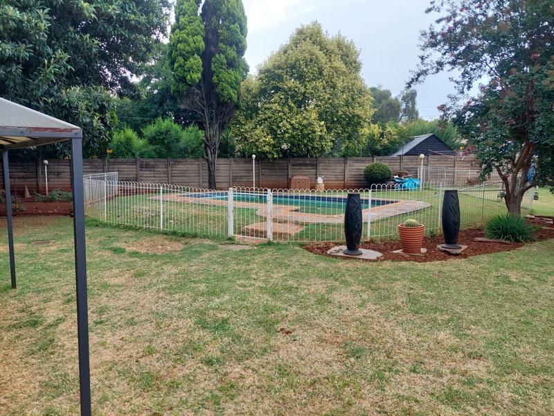 4 Bedroom Property for Sale in Valhalla Gauteng