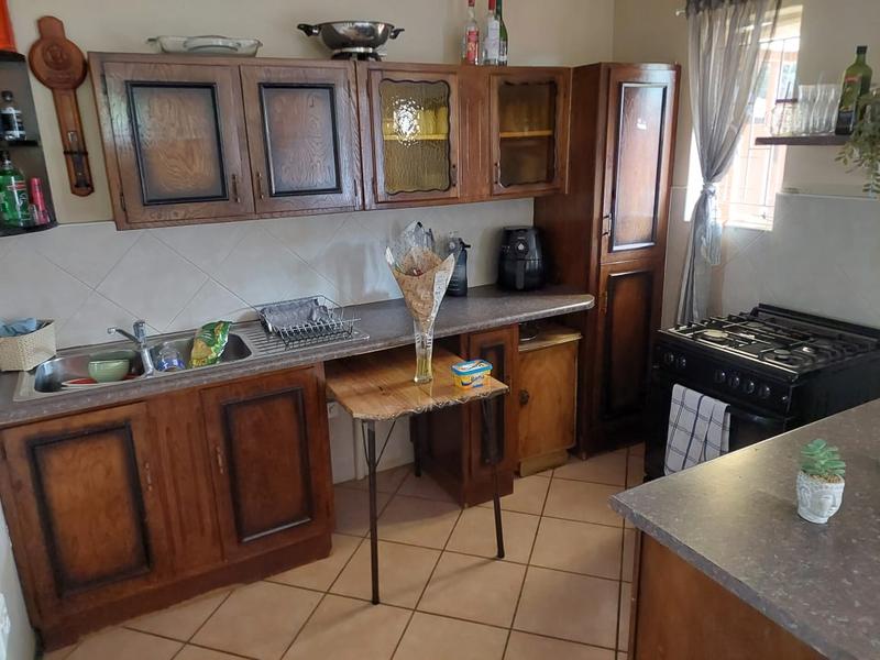 4 Bedroom Property for Sale in Valhalla Gauteng