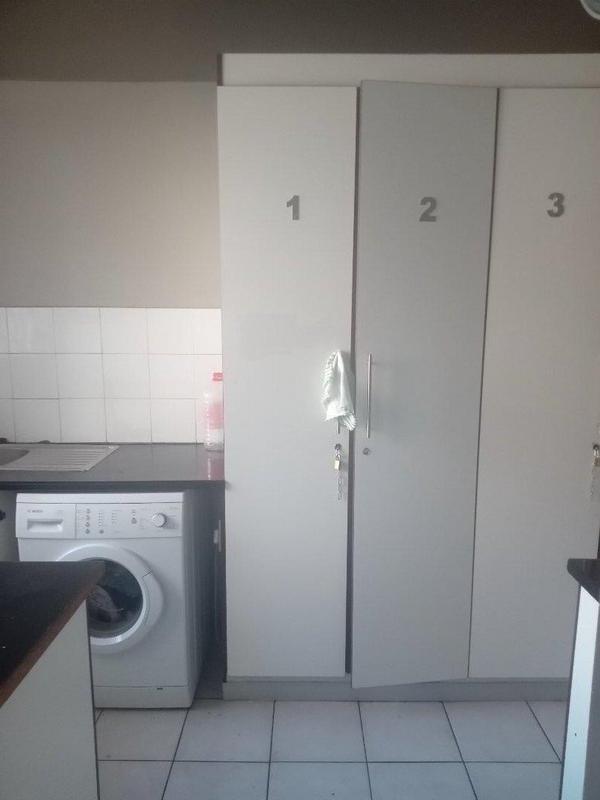 To Let 1 Bedroom Property for Rent in Sunnyside Gauteng