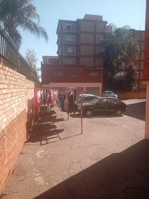 To Let 1 Bedroom Property for Rent in Sunnyside Gauteng
