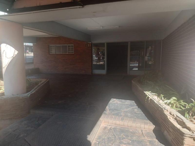 To Let 5 Bedroom Property for Rent in Sunnyside Gauteng