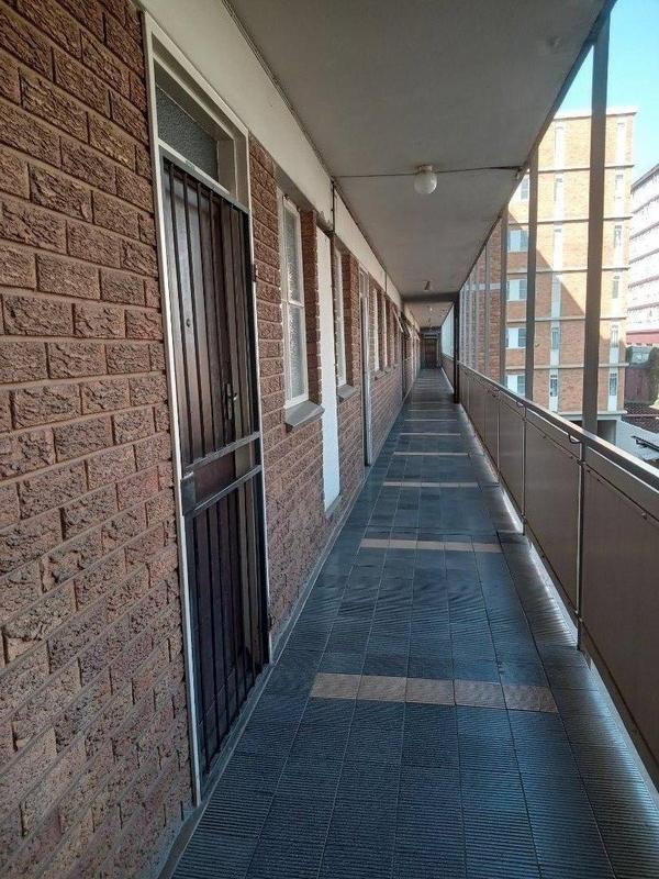 To Let 4 Bedroom Property for Rent in Sunnyside Gauteng