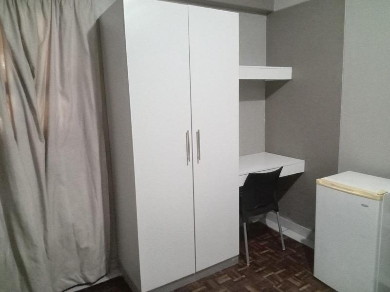 To Let 4 Bedroom Property for Rent in Sunnyside Gauteng