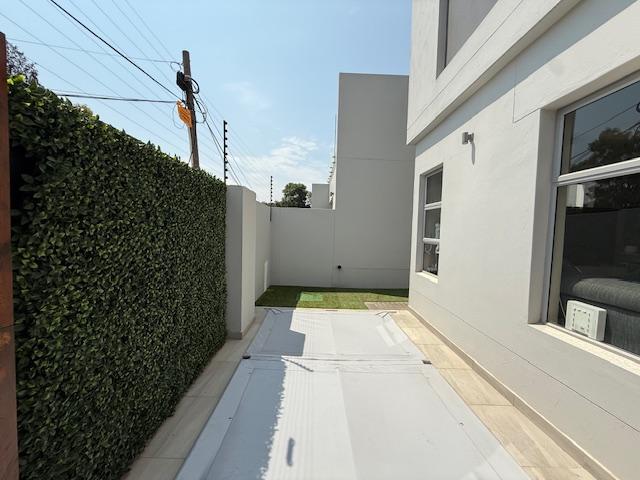 To Let 4 Bedroom Property for Rent in Bryanston Gauteng