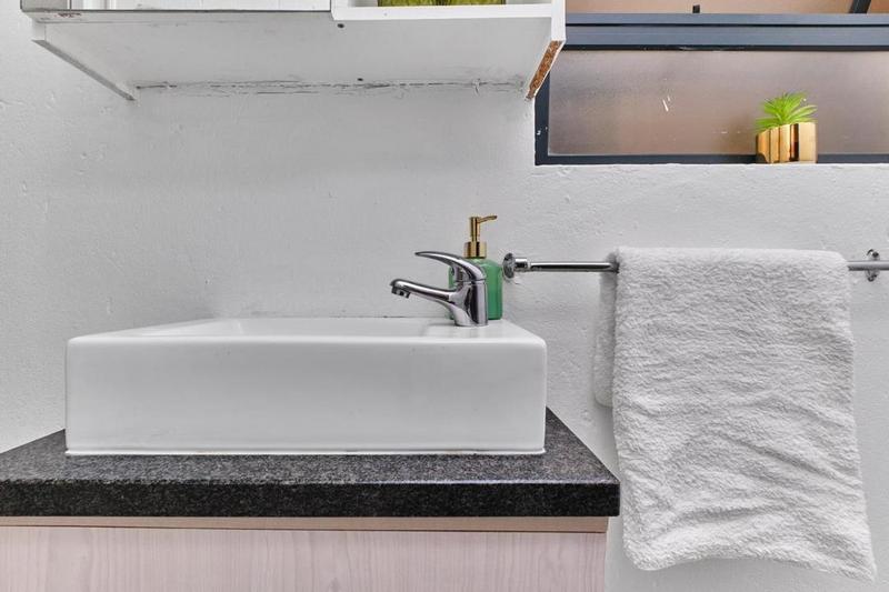 To Let 3 Bedroom Property for Rent in Beverley Gauteng