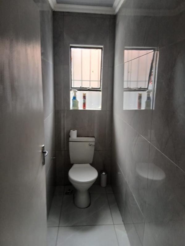 3 Bedroom Property for Sale in Birch Acres Gauteng