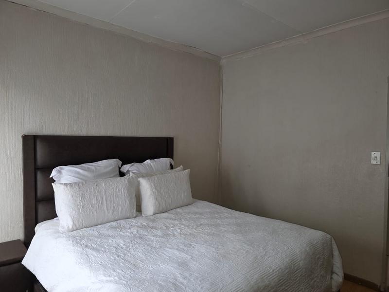 2 Bedroom Property for Sale in Montana Park Gauteng