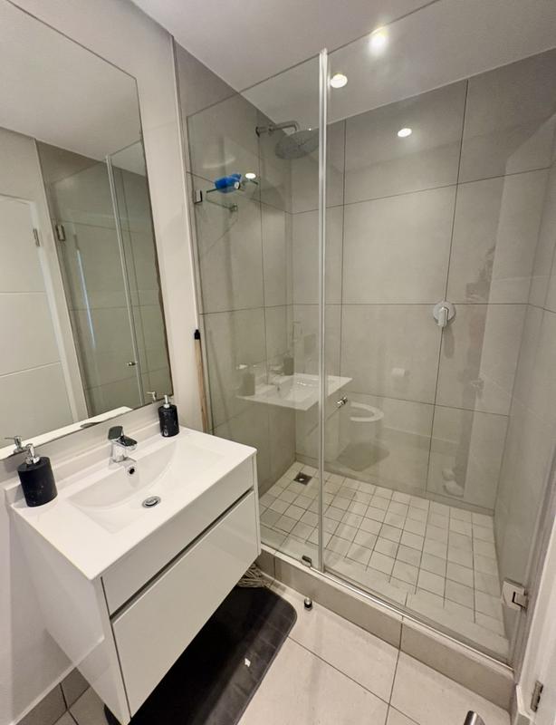 To Let 2 Bedroom Property for Rent in Sandringham Gauteng