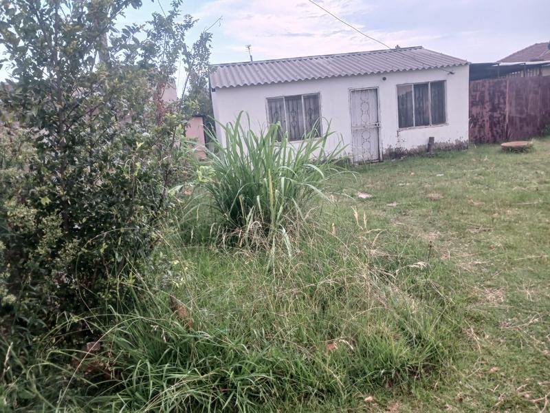 2 Bedroom Property for Sale in Kwenele South Gauteng