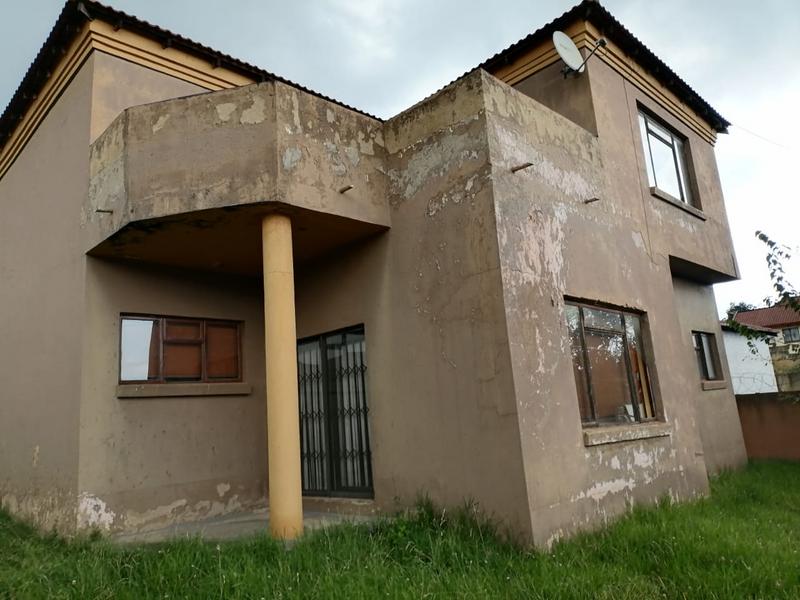 4 Bedroom Property for Sale in Zakariyya Park Gauteng