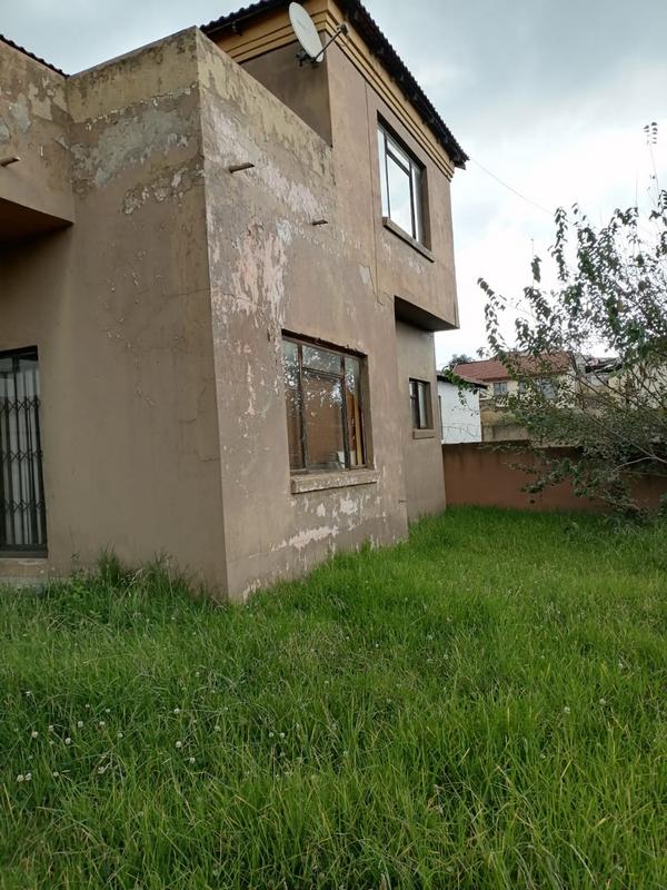 4 Bedroom Property for Sale in Zakariyya Park Gauteng