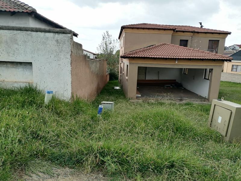 4 Bedroom Property for Sale in Zakariyya Park Gauteng