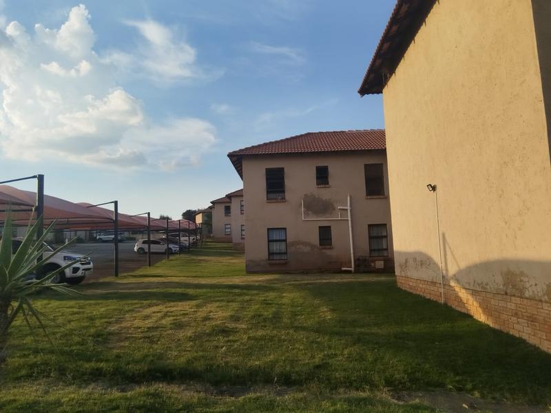 3 Bedroom Property for Sale in Groblerpark Gauteng