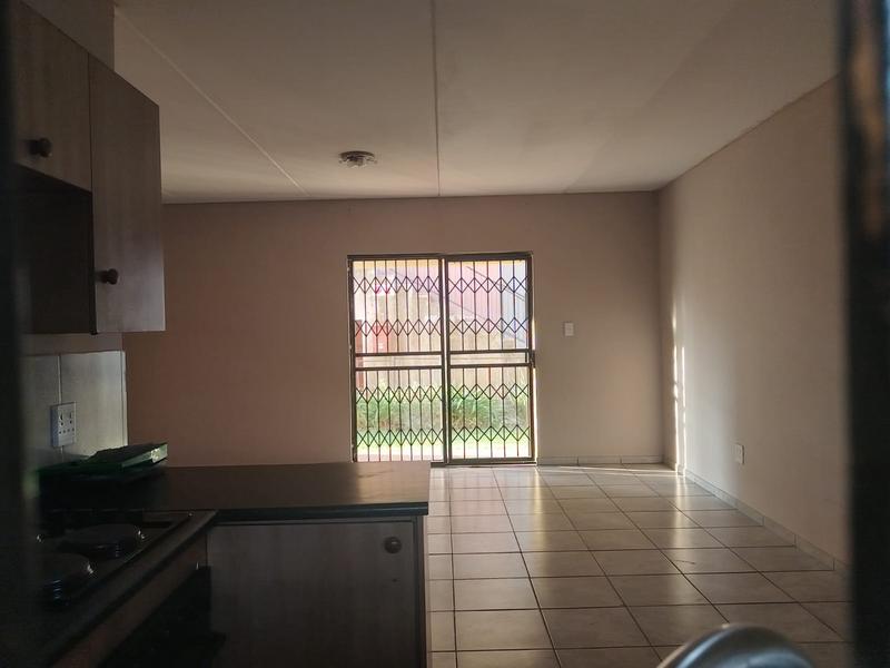 3 Bedroom Property for Sale in Groblerpark Gauteng
