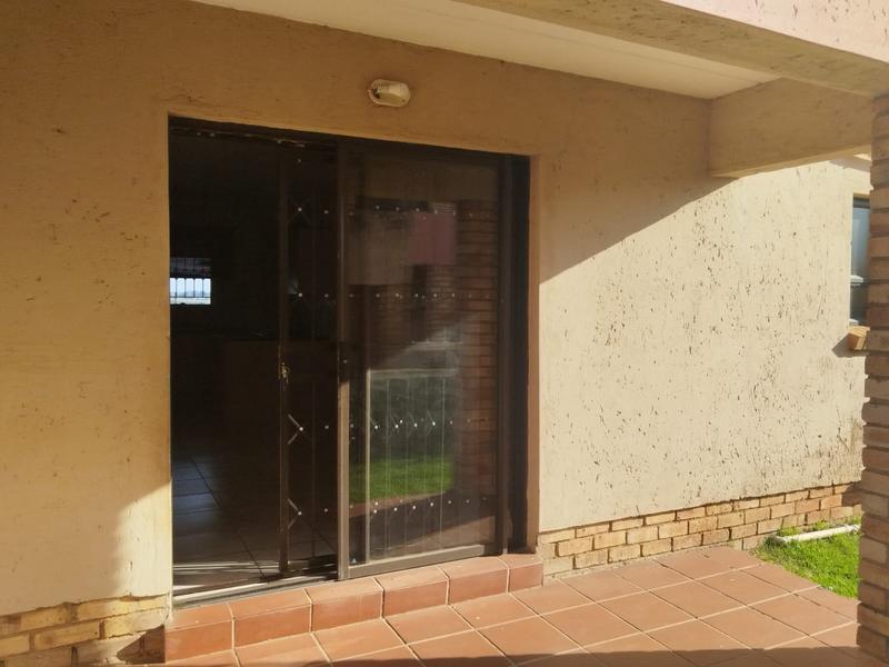 3 Bedroom Property for Sale in Groblerpark Gauteng