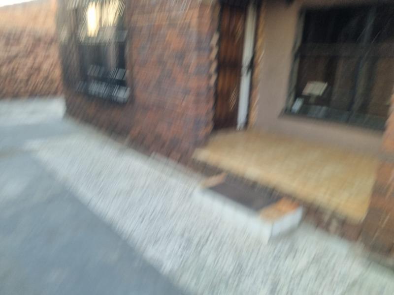 2 Bedroom Property for Sale in Pimville Gauteng
