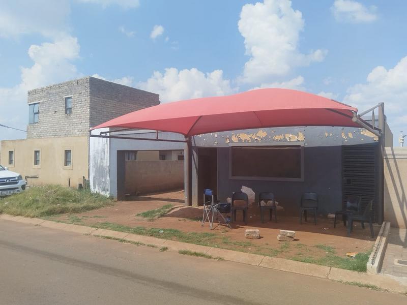3 Bedroom Property for Sale in Lufhereng Gauteng
