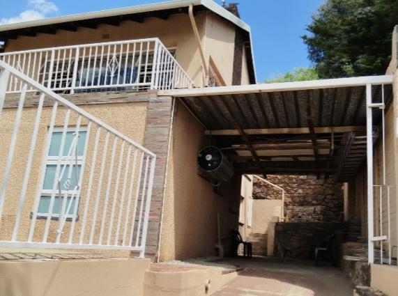 5 Bedroom Property for Sale in Sunnyrock Gauteng