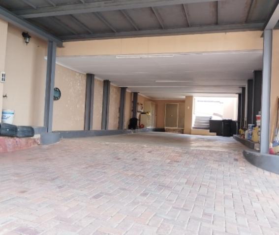 5 Bedroom Property for Sale in Sunnyrock Gauteng