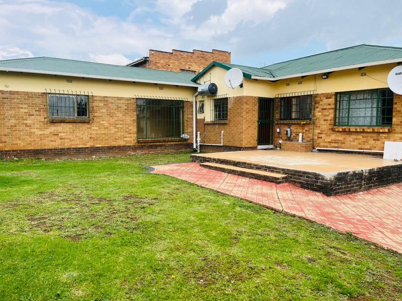 6 Bedroom Property for Sale in Tedstoneville Gauteng