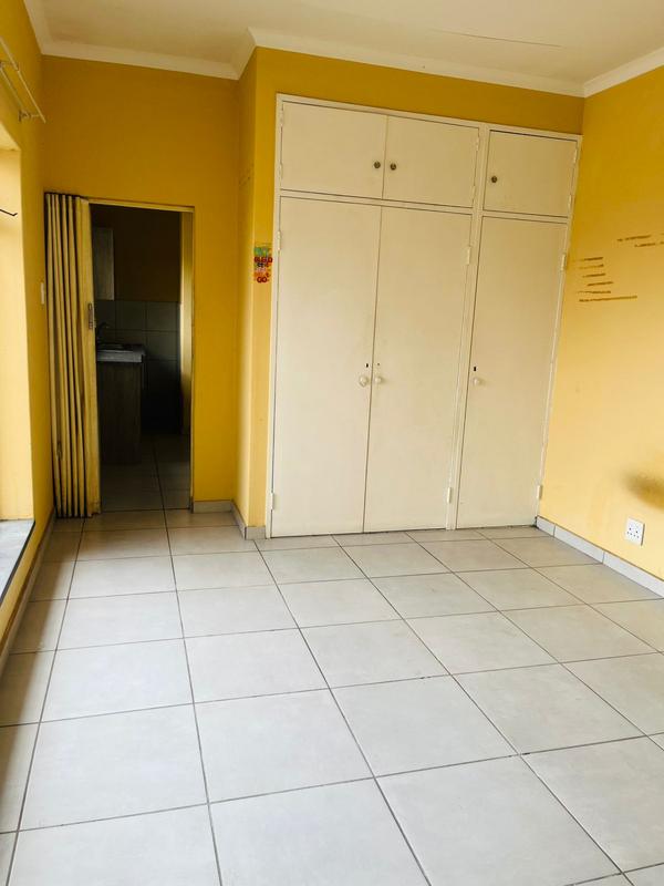 6 Bedroom Property for Sale in Tedstoneville Gauteng