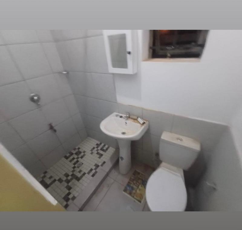 6 Bedroom Property for Sale in Tedstoneville Gauteng