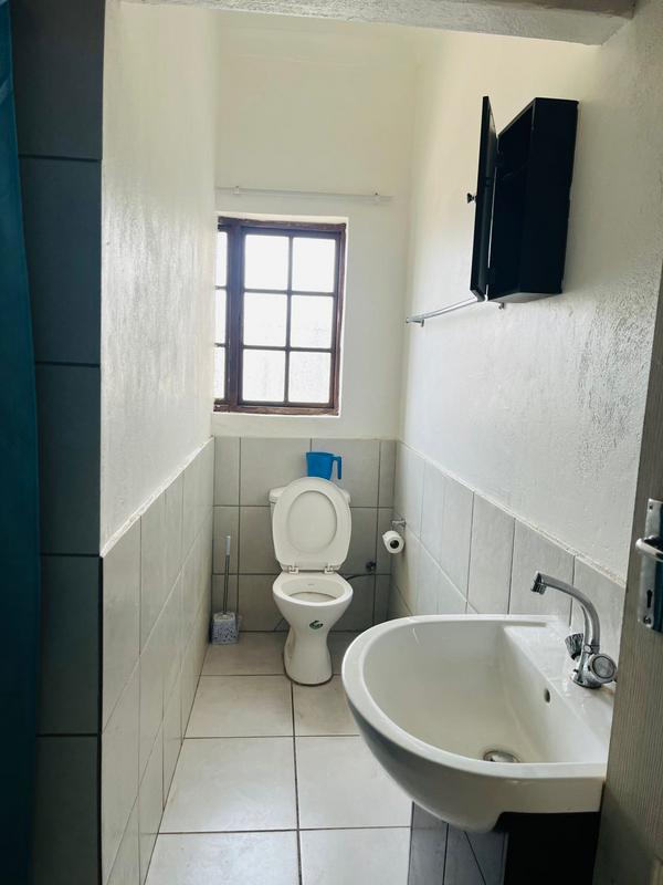 6 Bedroom Property for Sale in Tedstoneville Gauteng