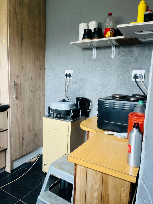 6 Bedroom Property for Sale in Tedstoneville Gauteng