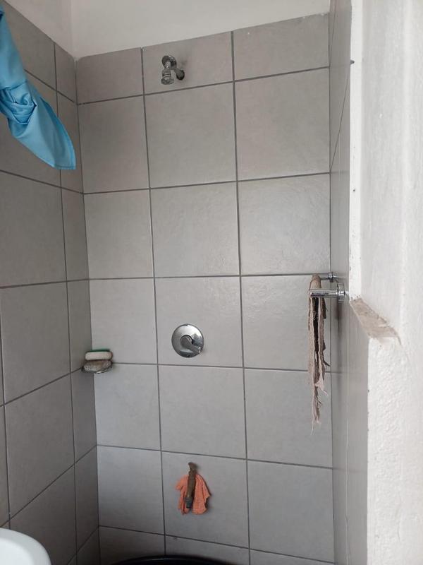 6 Bedroom Property for Sale in Tedstoneville Gauteng