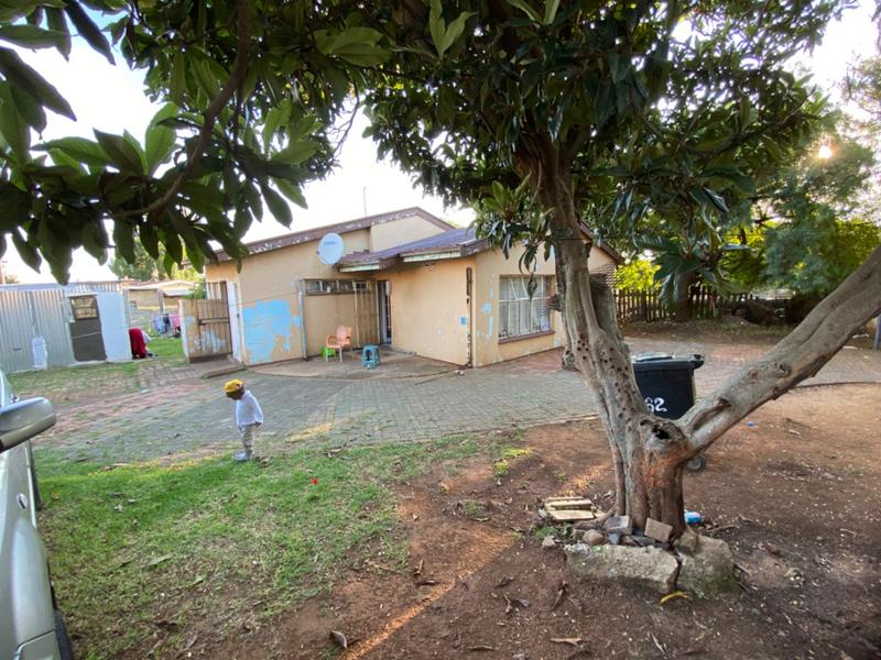 8 Bedroom Property for Sale in Kempton Park West Gauteng