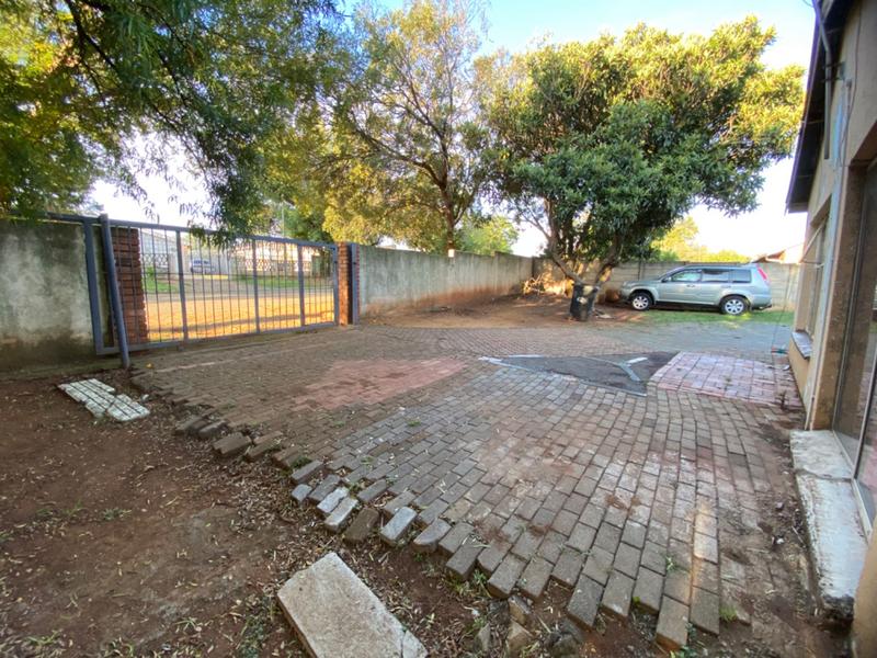 8 Bedroom Property for Sale in Kempton Park West Gauteng