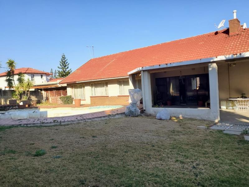 3 Bedroom Property for Sale in Alan Manor Gauteng