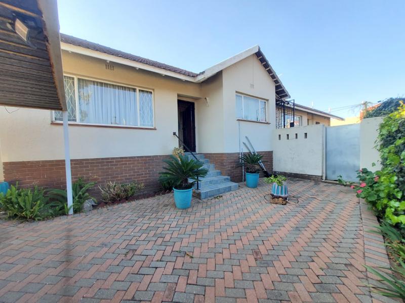 3 Bedroom Property for Sale in Alan Manor Gauteng