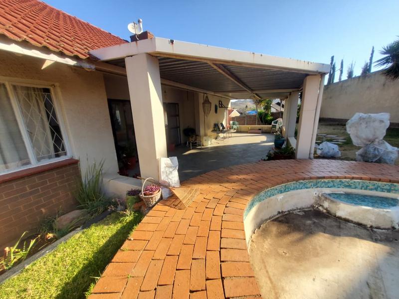 3 Bedroom Property for Sale in Alan Manor Gauteng