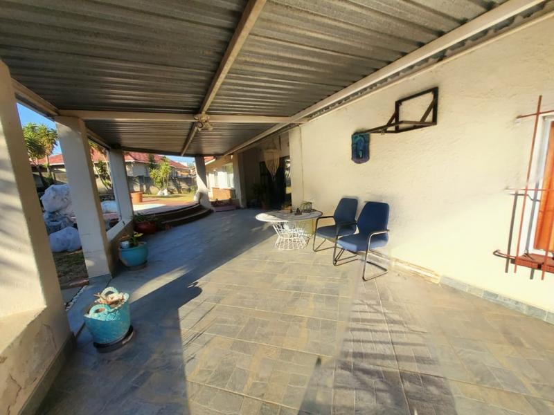 3 Bedroom Property for Sale in Alan Manor Gauteng