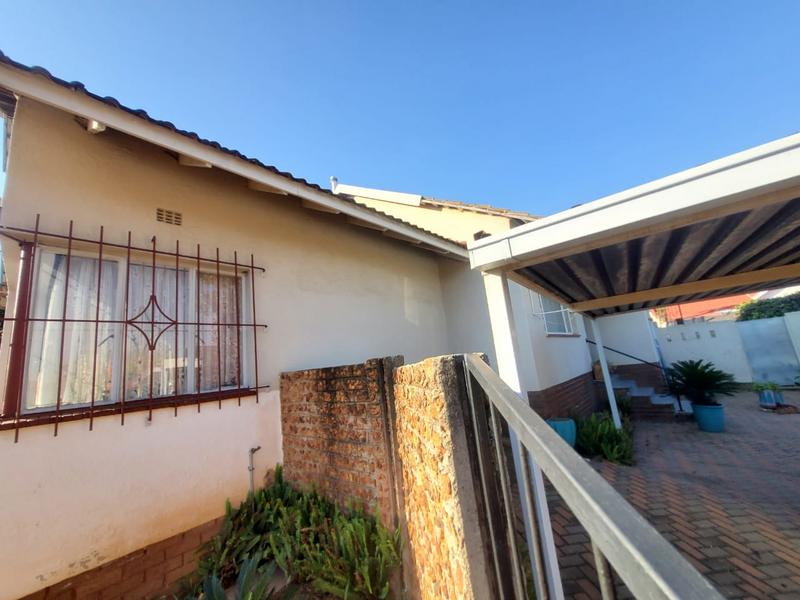 3 Bedroom Property for Sale in Alan Manor Gauteng