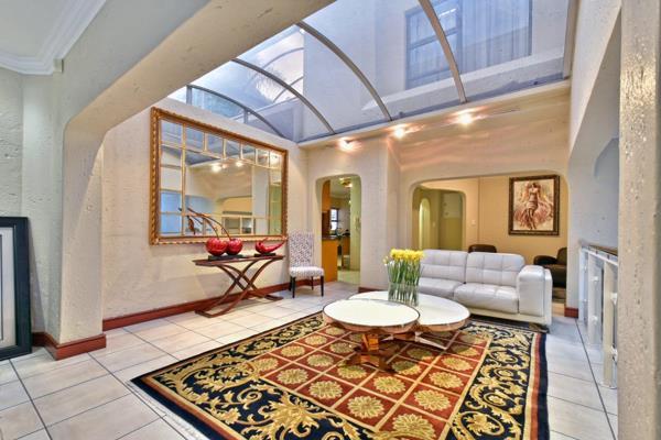 5 Bedroom Property for Sale in Glenvista Gauteng