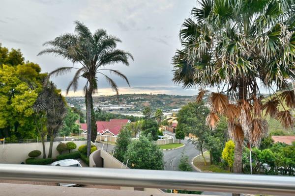 5 Bedroom Property for Sale in Glenvista Gauteng