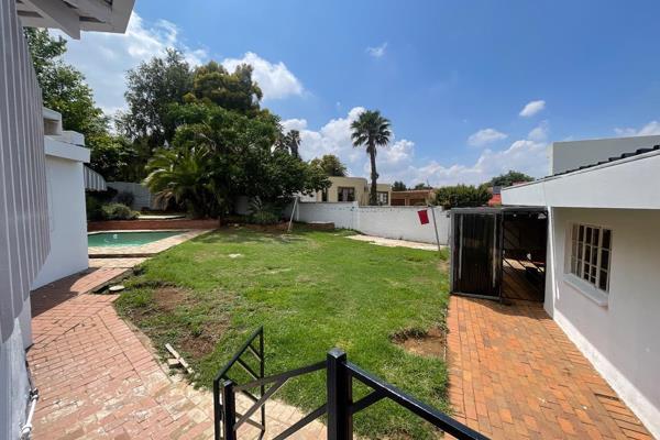 4 Bedroom Property for Sale in Glenvista Gauteng