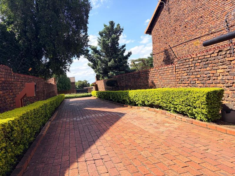 3 Bedroom Property for Sale in Silverton Gauteng