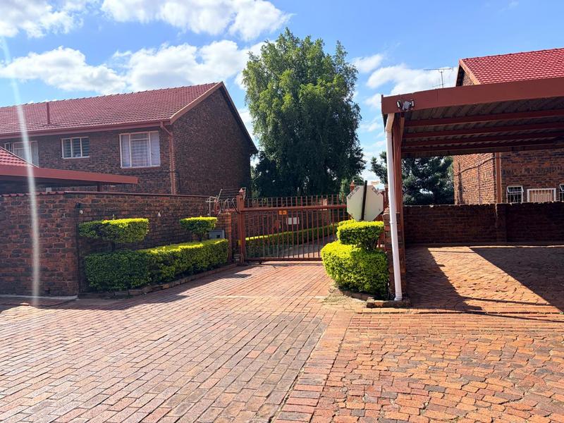 3 Bedroom Property for Sale in Silverton Gauteng