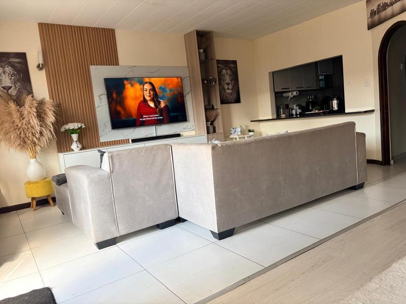 3 Bedroom Property for Sale in Silverton Gauteng