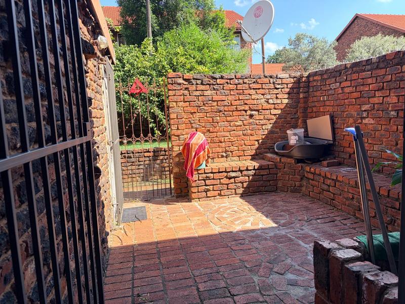 3 Bedroom Property for Sale in Silverton Gauteng