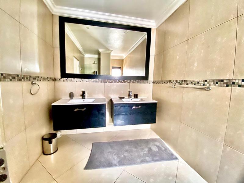 To Let 3 Bedroom Property for Rent in Bryanston Gauteng