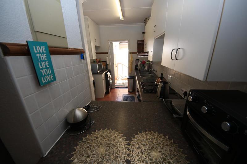 To Let 2 Bedroom Property for Rent in Sunninghill Gauteng