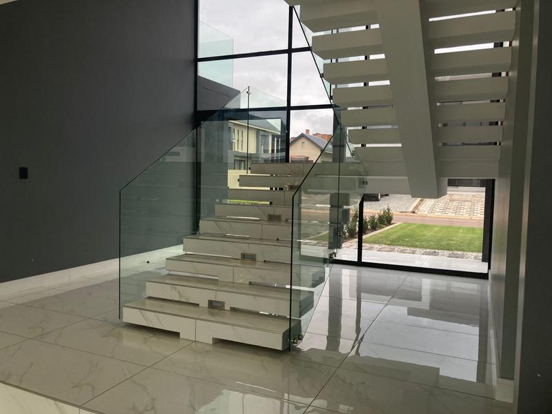 6 Bedroom Property for Sale in Six Fountains Residential Estate Gauteng