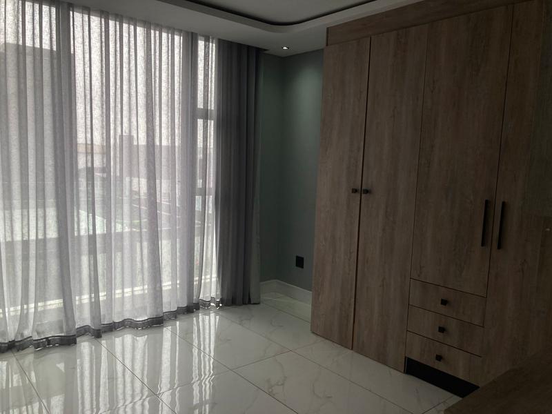 6 Bedroom Property for Sale in Six Fountains Residential Estate Gauteng